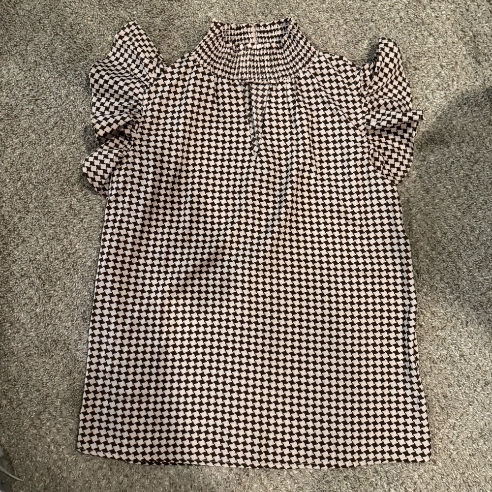 SHEIN Brown Houndstooth Smocked Blouse